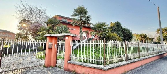 2 Schlafzimmer Villa in Brignano Gera d'Adda, Italy, Nr. 141473 3