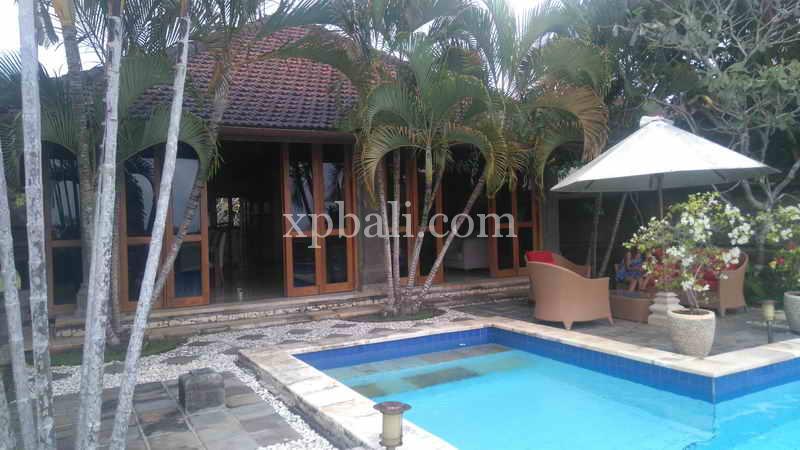 Villa de 4 dormitorios en South Kuta, Indonesia No. 4149