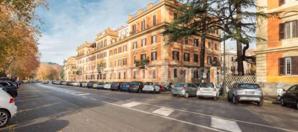 2 Schlafzimmer Wohnung in Rome, Italy, Nr. 148841 17