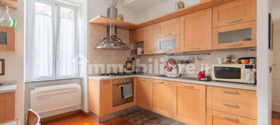 2 Schlafzimmer Wohnung in Rome, Italy, Nr. 148841 4