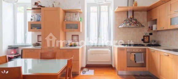 2 Schlafzimmer Wohnung in Rome, Italy, Nr. 148841 3