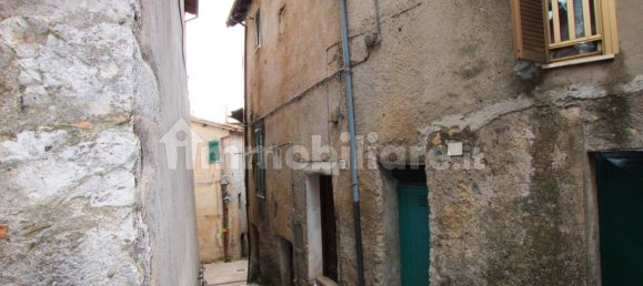 2 bedrooms House in Roiate, Italy No. 150889 4