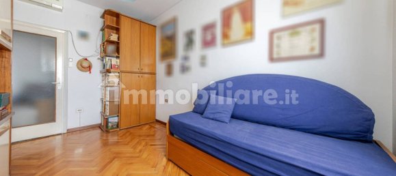 2 bedrooms Apartment in Milan, Italy No. 371736 5
