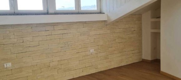 Дом с 3 спальнями в Монтескудо Монте Коломбо, Италия № 209359 14