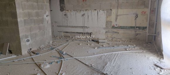 2 Schlafzimmer Penthouse in Birkirkara, Malta, Nr. 1417 7