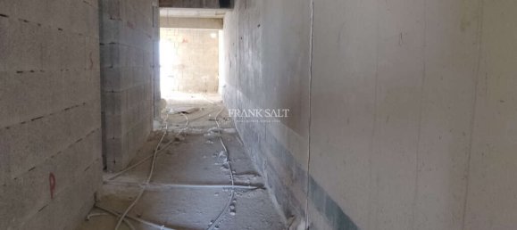 2 Schlafzimmer Penthouse in Birkirkara, Malta, Nr. 1417 5