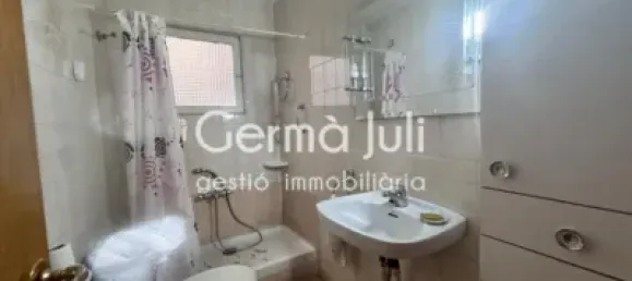 4 bedrooms Apartment in Badalona, Spain No. 174879 13