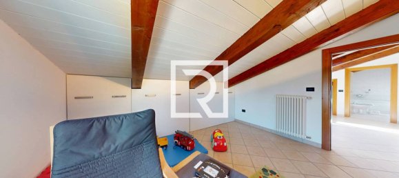 Квартира с 2 спальнями в Савиньяно суль Рубиконе, Италия № 274662 27