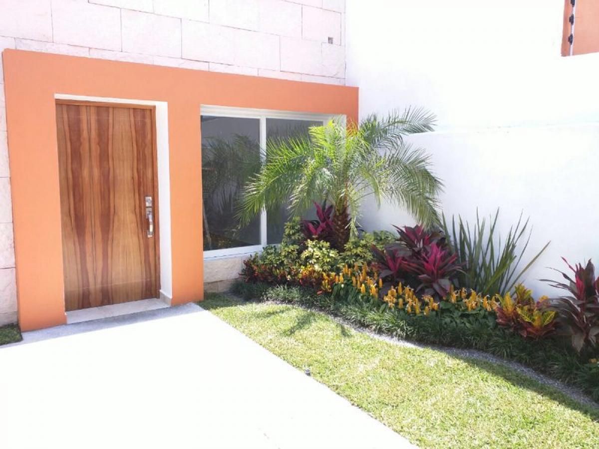 4 bedrooms House in Morelos, Mexico No. 177213