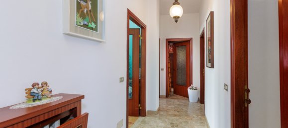 3 غرف نوم شقة في Mezzago, Italy رقم 226679 26