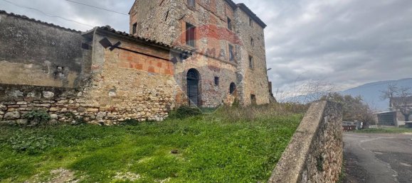 5-salle Maison à Massa Martana, Italy No. 4738 3