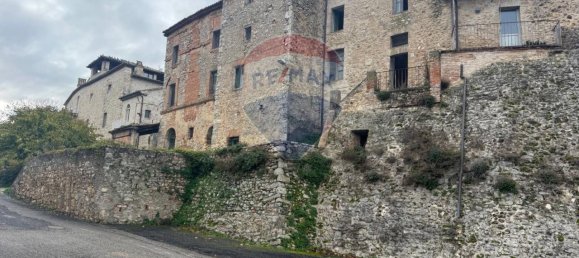 5-salle Maison à Massa Martana, Italy No. 4738 12