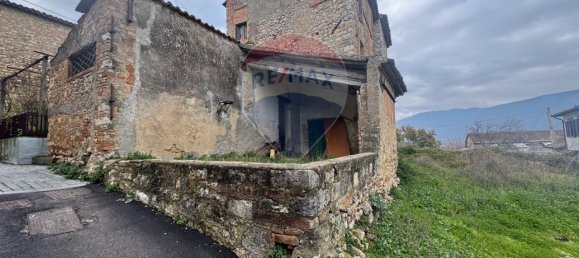 5-salle Maison à Massa Martana, Italy No. 4738 5