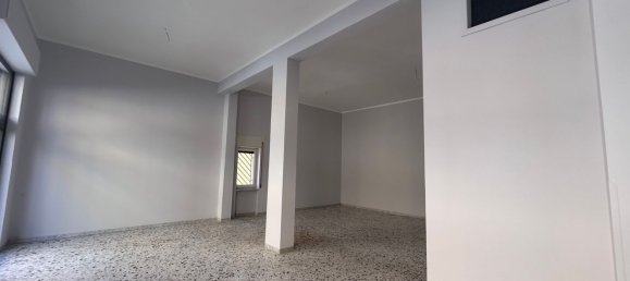 Gewerbliche Immobilie in Matera, Italy 81m², Nr. 254844 11