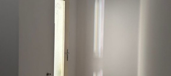 Gewerbliche Immobilie in Matera, Italy 81m², Nr. 254844 5