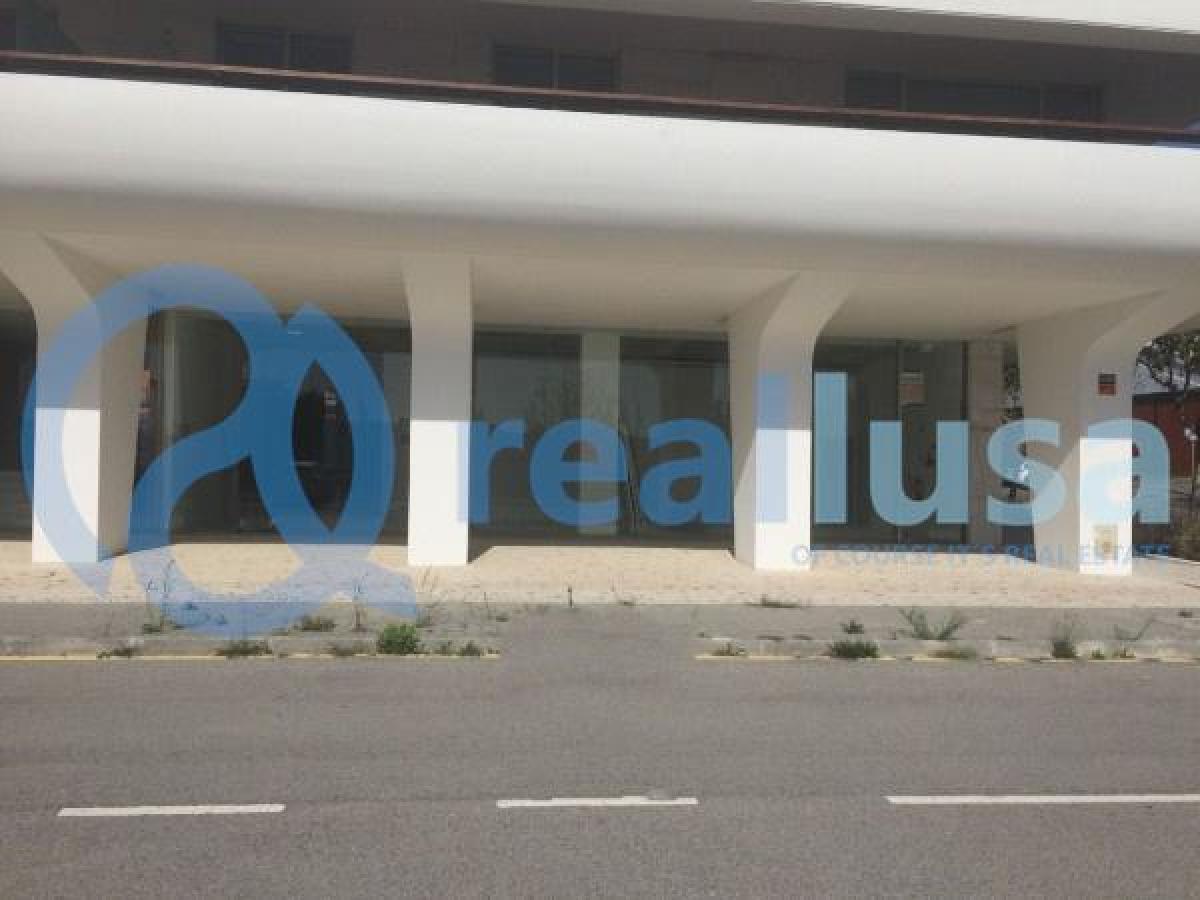 95m² Shop in Aveiro, Portugal No. 1942