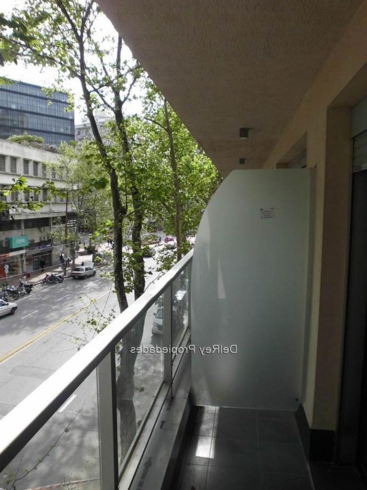 2 bedrooms Apartment in Montevideo, Uruguay No. 11549