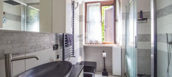 3 rooms Apartment in Cittaducale, Italy No. 298789 6