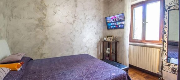 3 rooms Apartment in Cittaducale, Italy No. 298789 7