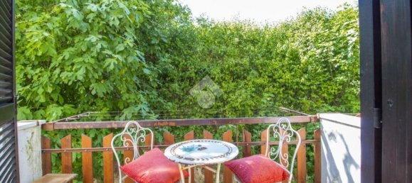 3 rooms Apartment in Cittaducale, Italy No. 298789 3