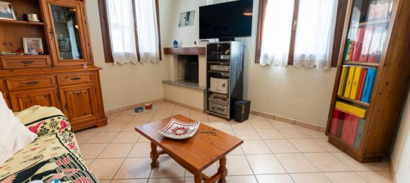 4-Zimmer Haus in Codevigo, Italy, Nr. 59248 11