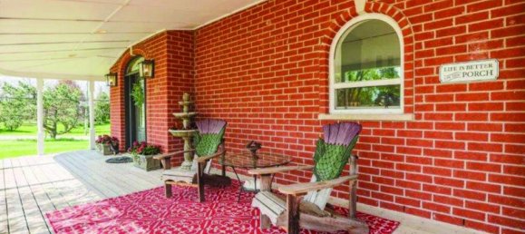 4 bedrooms House in Grimsby, Canada No. 492 4