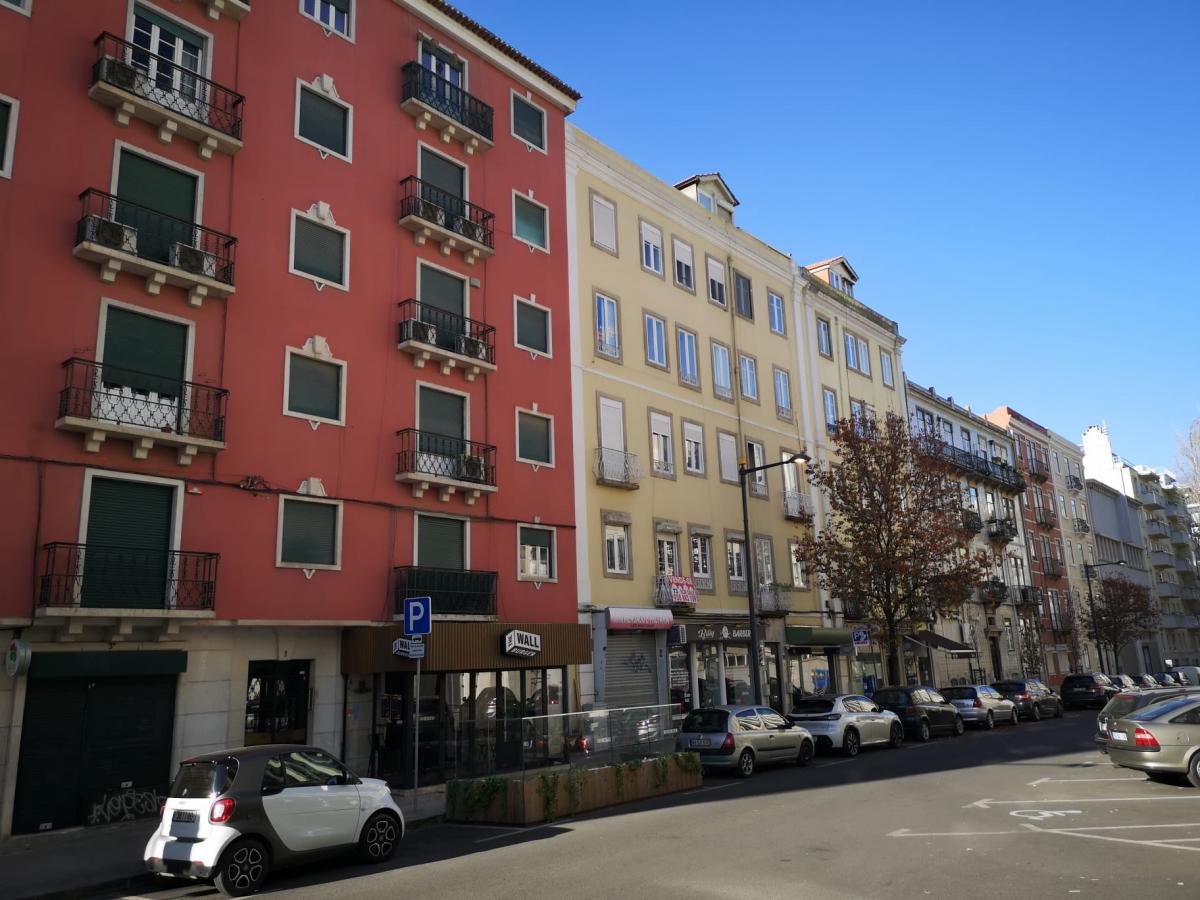 3 bedrooms Condominium for sale in Lisbon, Portugal № 7073
