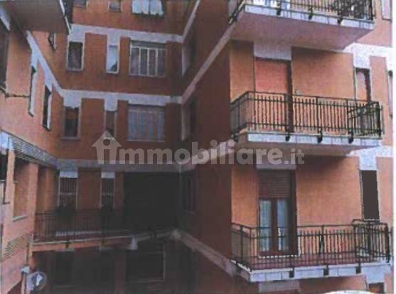 Apartamento de 3 dormitorios en Chieti, Italy No. 316475