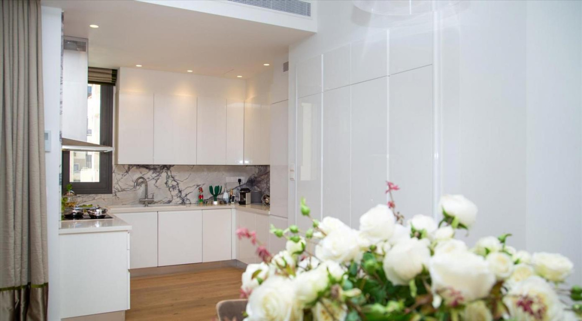 2 bedrooms Apartment in Limassol, Cyprus No. 12713