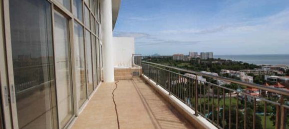 4 bedrooms Condo in Hua Hin, Thailand No. 6876 5