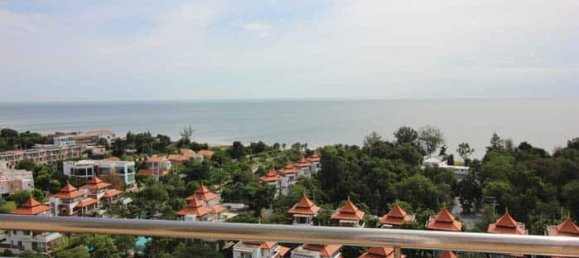 4 bedrooms Condo in Hua Hin, Thailand No. 6876 3