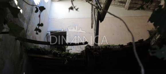 8 rooms House in Palaia, Italy No. 235959 14