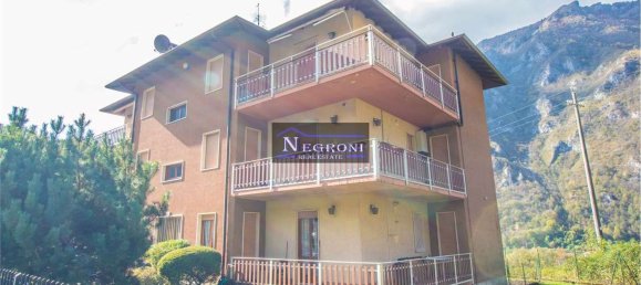 2 rooms Apartment in Villa d'Ogna, Italy No. 235202 2