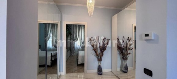 2 غرف نوم شقة في Muggiò, Italy رقم 354769 11