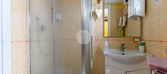 1 bedroom Apartment in Rome, Italy No. 189610 10