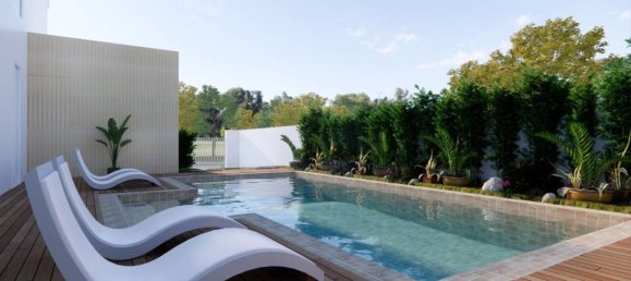 5 bedrooms Villa in Pattaya, Thailand No. 26377 3