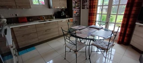 Casa de 5 dormitorios en Le Mans, France No. 295302 5