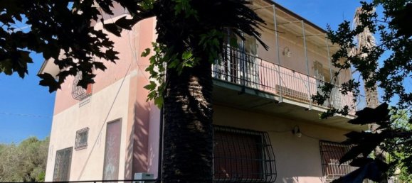 9 Schlafzimmer Villa in Sarzana, Italy, Nr. 326633 29