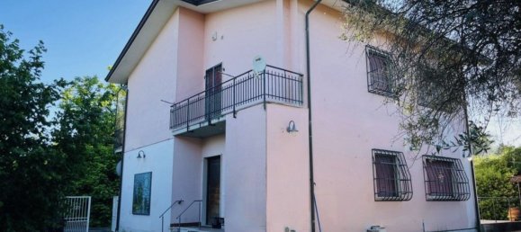 9 Schlafzimmer Villa in Sarzana, Italy, Nr. 326633 2