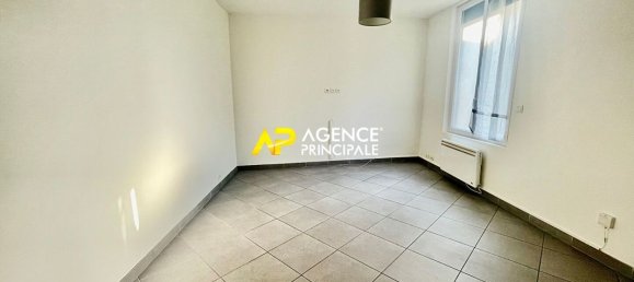 1 bedroom Duplex in Argenteuil, France No. 174103 7
