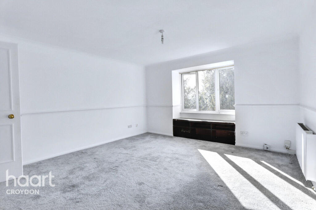 1 bedroom Apartment in Purley, United Kingdom No. 4883