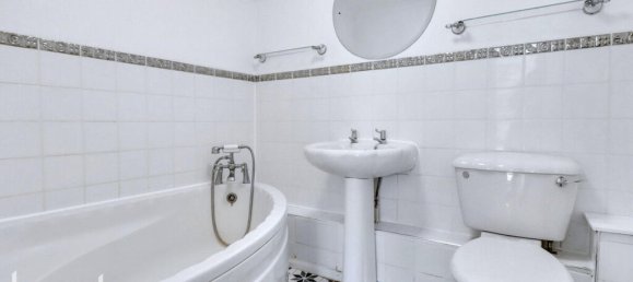 1 bedroom Apartment in Purley, United Kingdom No. 4883 11