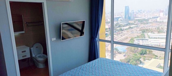 Condominio de 2 dormitorios en Huai Khwang, Thailand No. 9367 6