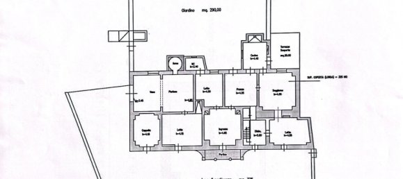 4 bedrooms House in Squinzano, Italy No. 140718 3