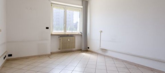 2 Schlafzimmer Wohnung in Turin, Italy, Nr. 266091 17