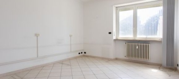 2 Schlafzimmer Wohnung in Turin, Italy, Nr. 266091 19