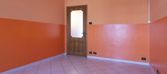 2 Schlafzimmer Wohnung in Turin, Italy, Nr. 266091 14