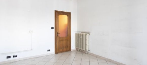 2 Schlafzimmer Wohnung in Turin, Italy, Nr. 266091 21