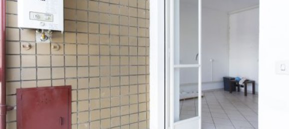 2 Schlafzimmer Wohnung in Turin, Italy, Nr. 266091 8