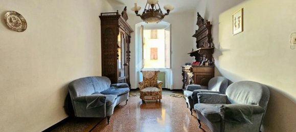 5 rooms Apartment in Genoa, Italy No. 201273 24